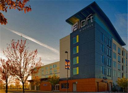 Aloft Portland Airport Hotel at Cascade Station