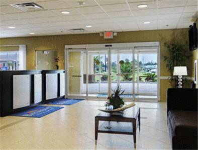 Best Western Plus Brunswick Inn & Suites