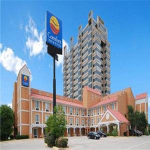 Comfort Inn & Suites Market Center