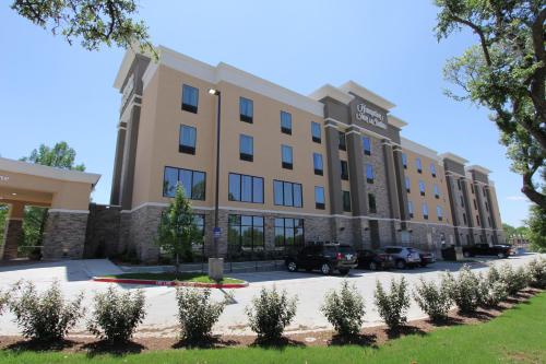 Hampton Inn & Suites Dallas Market Center