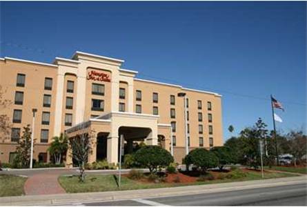 Hampton Inn & Suites Largo