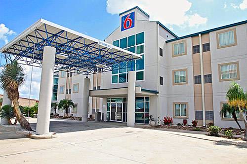 Motel 6 Harlingen